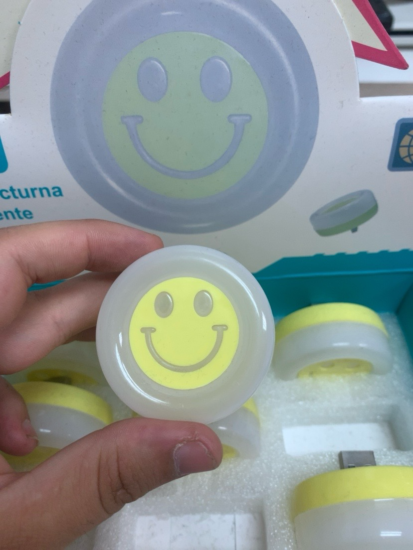 Luz LED USB con Cara Sonriente - Imagen 2